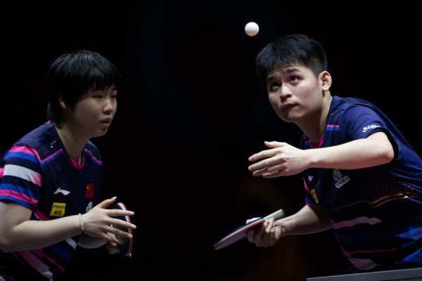 华城融 世乒赛丨头号种子爆冷遭淘汰 国乒混双仅剩“莎头”组合